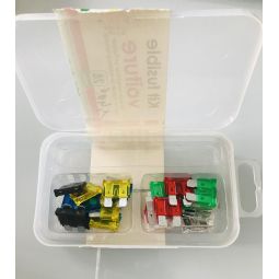 Kit fusible pour voiture 