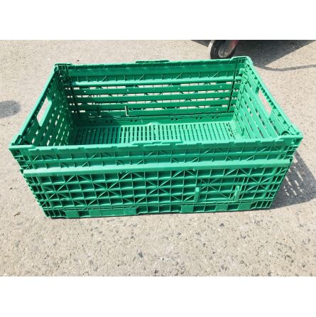 Caisse plastique refermable