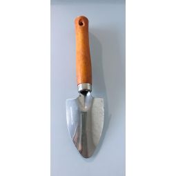 Mini pelle de jardinage