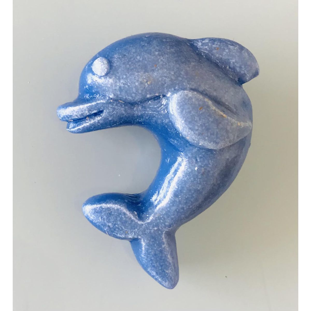 Bouton dauphin bleu