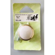 Bouton blanc cerclé doré 
